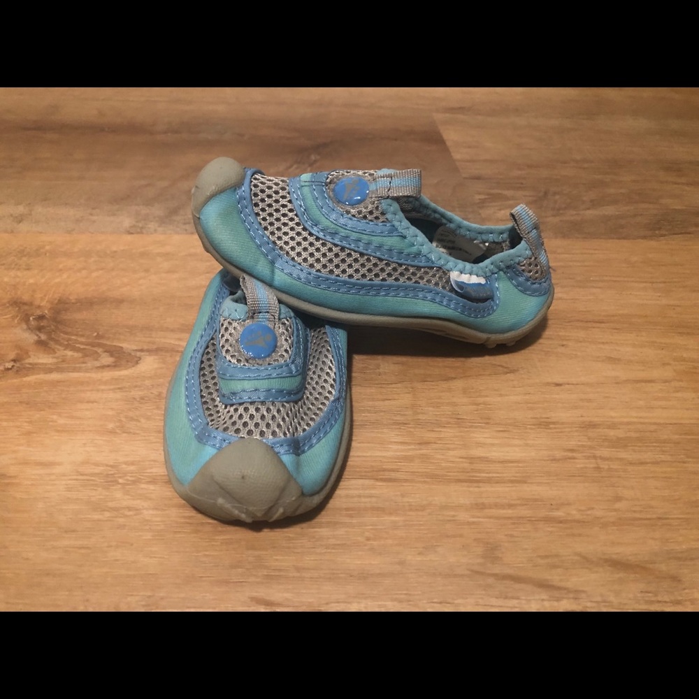 Cuidas Boys/Girls Water Shoes